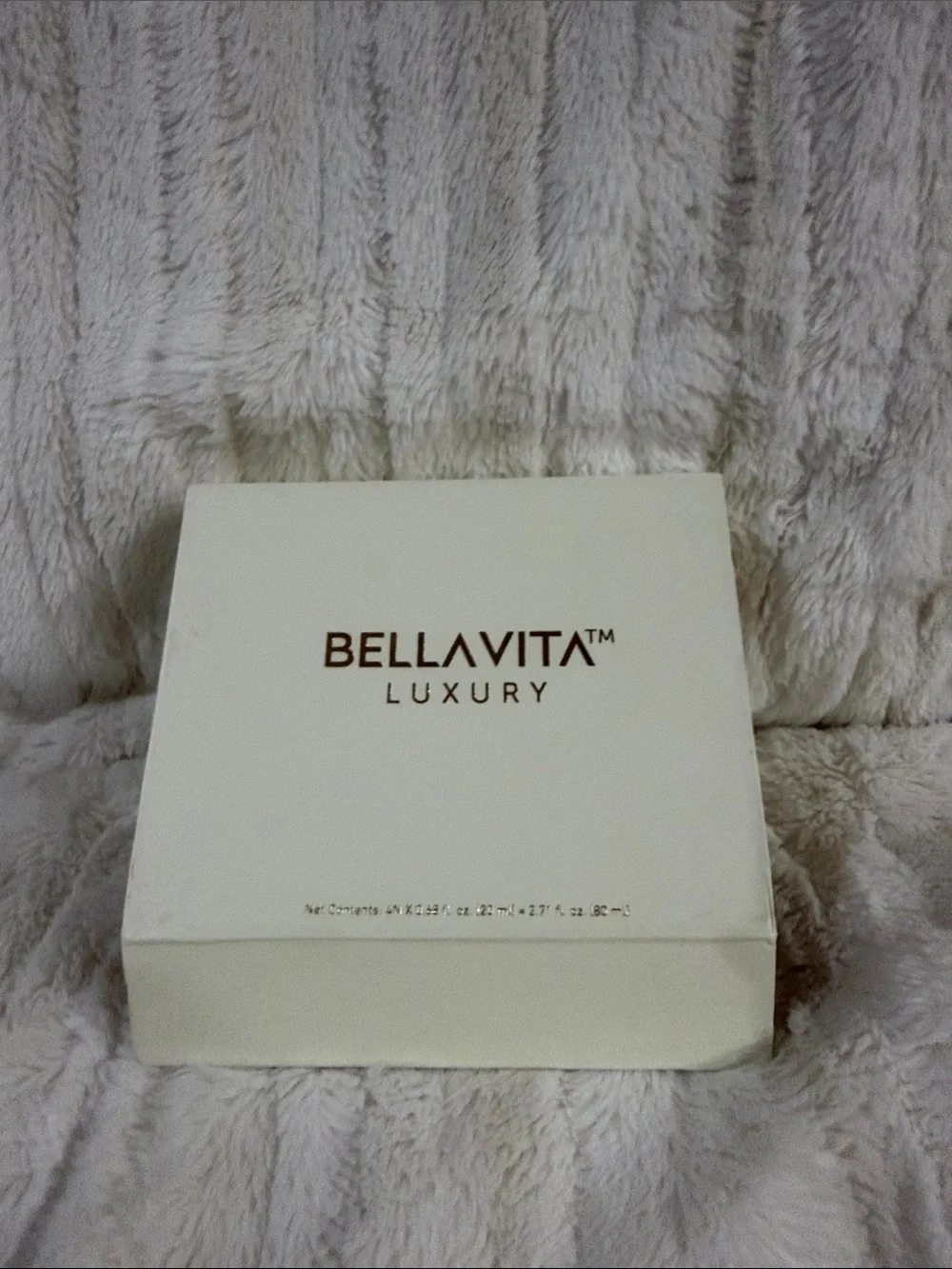 Bella Vita Women's Pink and Purple Mini Perfume Set - Picture 3 of 4